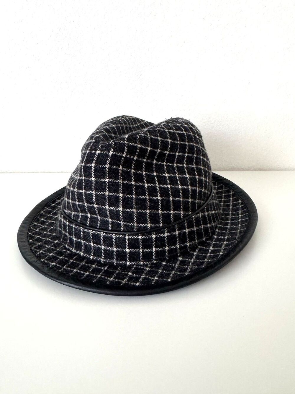 Perry Ellis Fedora Trilby Hat S/M Black Gray Plaid Wool Blend